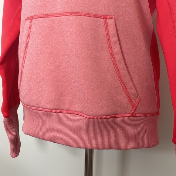 Nike Women's Therma-Fit Sweatshirt - Picture 7 of 11